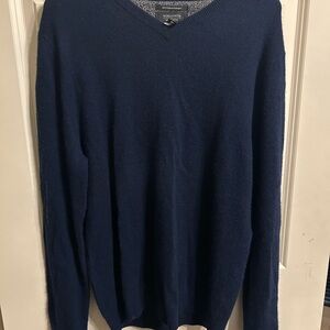 Nordstrom Men's Deep Blue V-Neck Cashmere Sweater